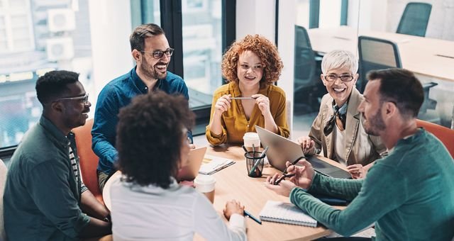 640x340_sc_ambiance-travail https://qvscl.com/wp-content/uploads/2025/11/640x340_sc_ambiance-travail.jpg